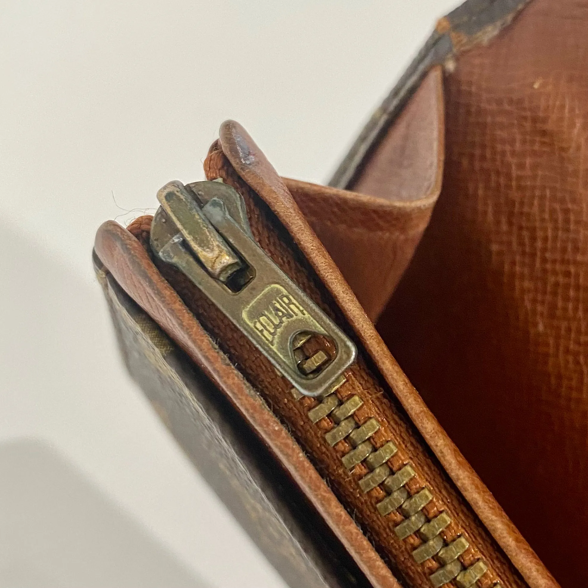 Louis Vuitton 1988 Monogram Wallet