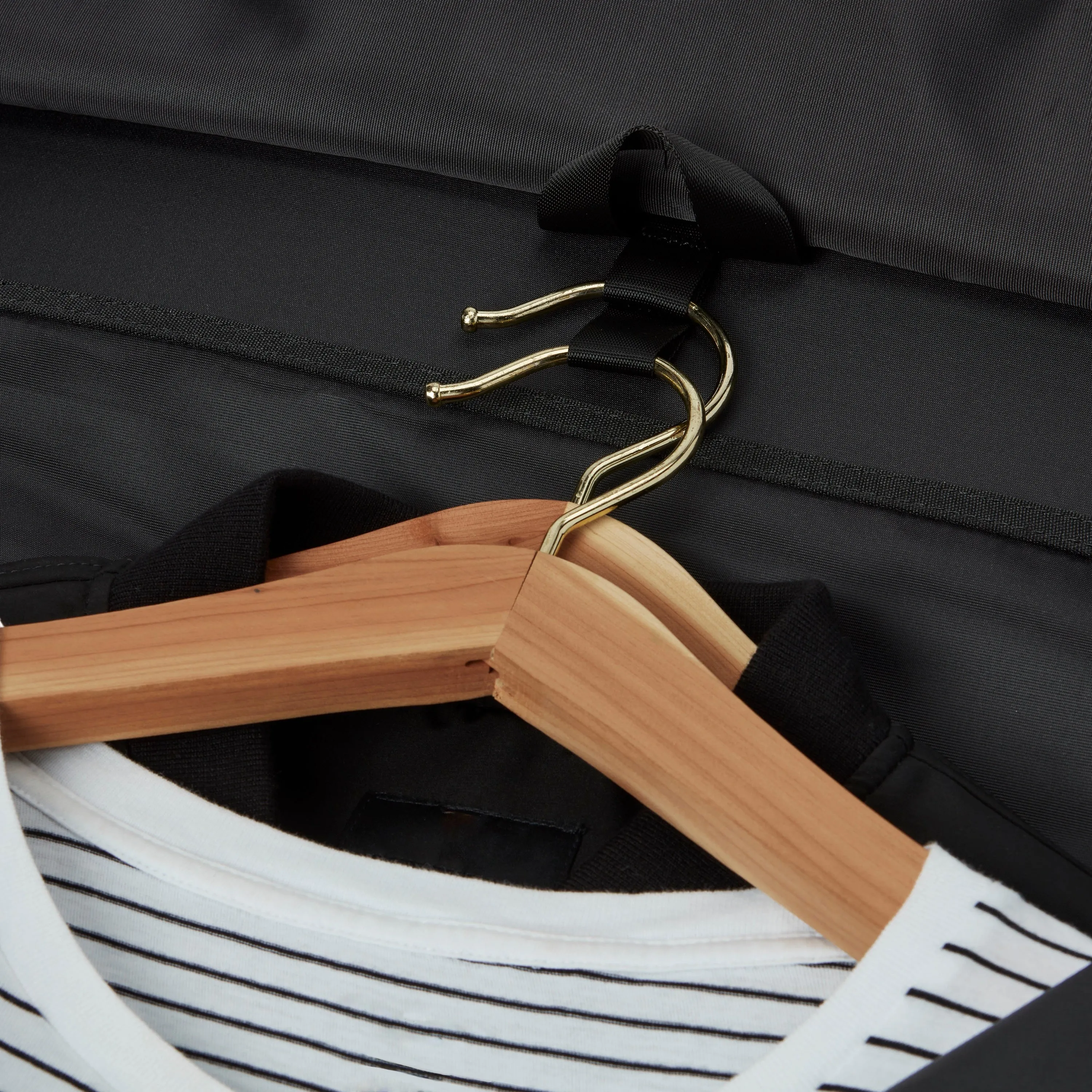 The Garment Duffel 45L